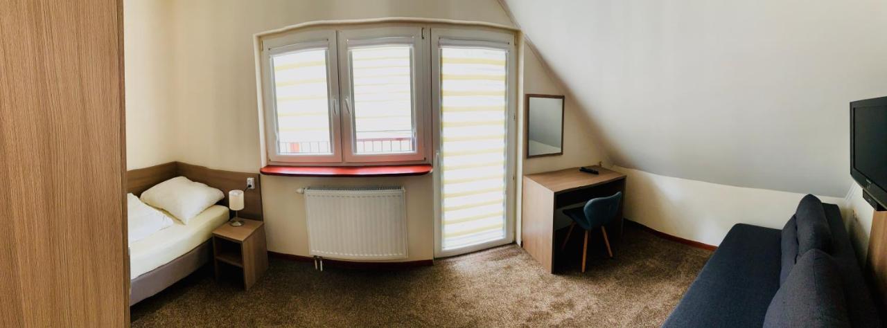 Gosciniec Skwierzyna Экстерьер фото